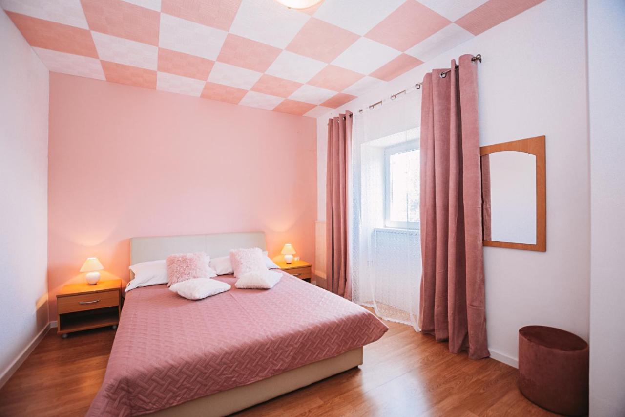 Rooms Emilija Božava Exterior foto